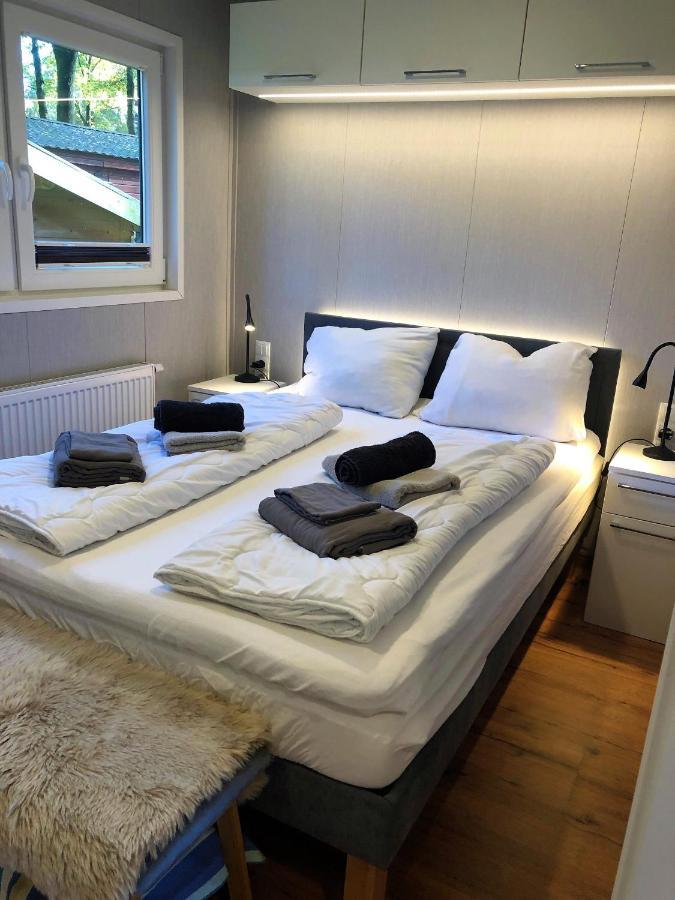 Luxe Chalet Leeuwenhart - Recreation Only Hoenderloo Extérieur photo